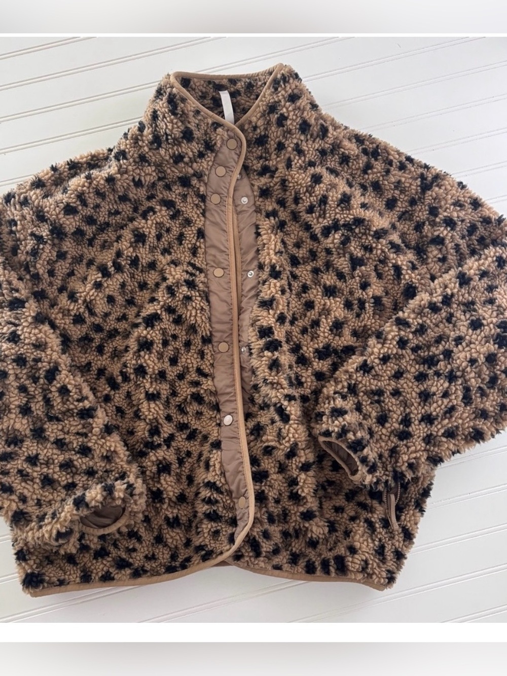 Cheetah Leopard Print Fabletics Tahoe Teddy Coat Snap Up Jacket XXL